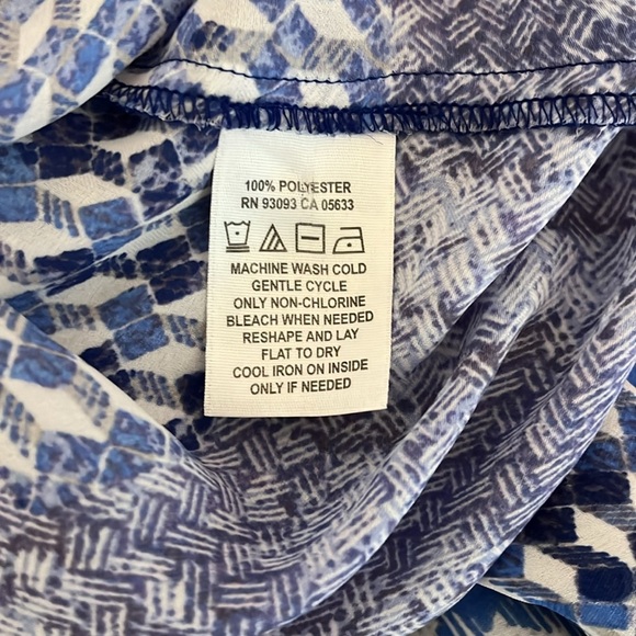 NIC+ZOE Geometric Artsy Printed Balloon Sleeve Sheer Blouse - Size Medium - Picture 8 of 9